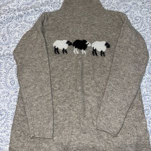 Cupcakes and cashmere sheep sweater women’s medium